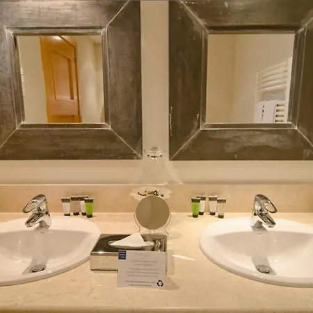 Anna Villa Benalup - Casas Viejas